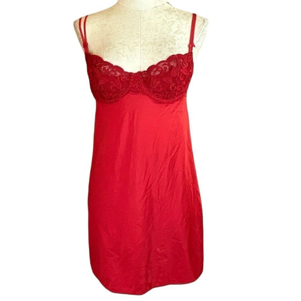 Victoria's Secret Scarlet Lace Slip 36C